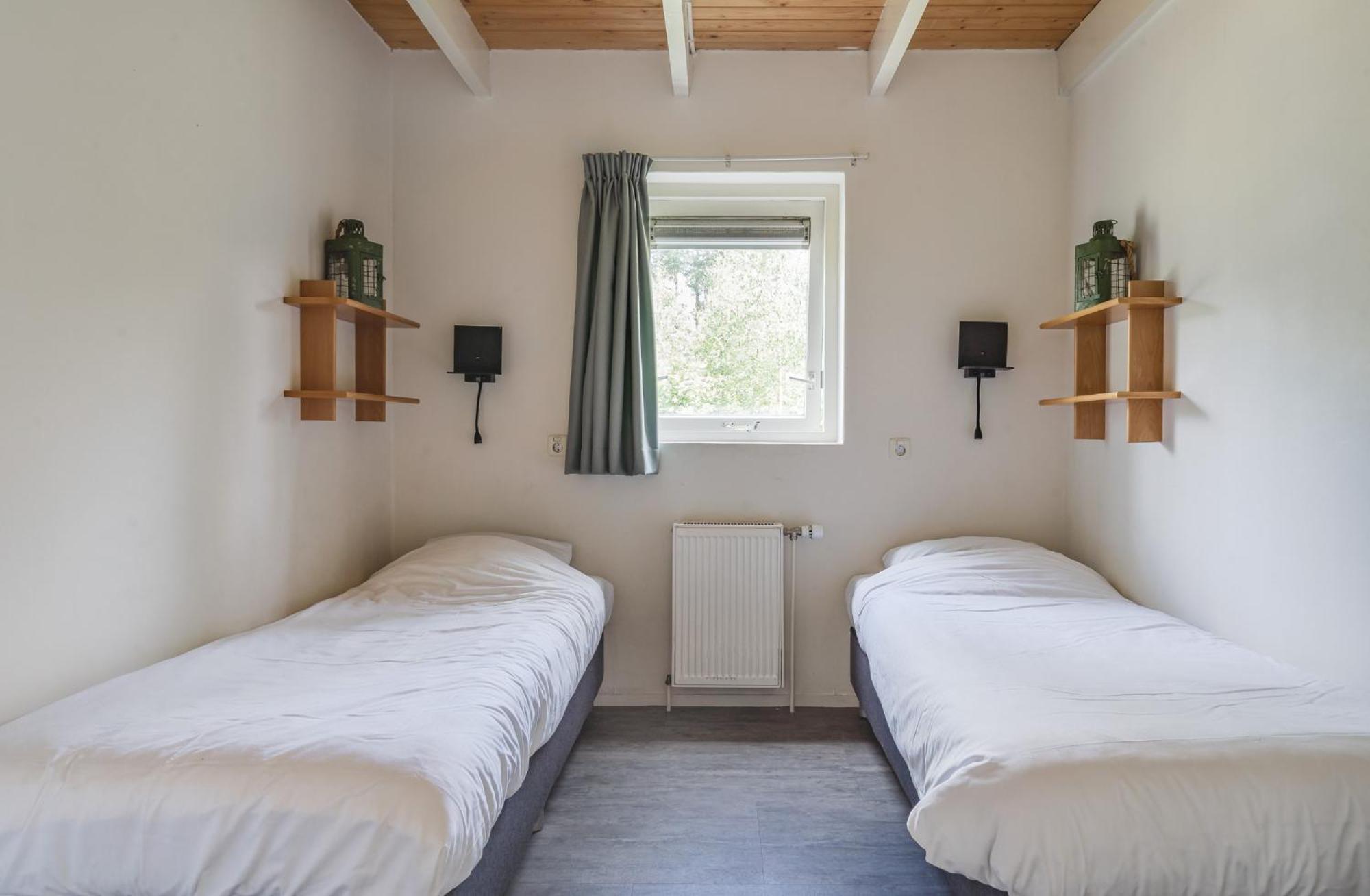 Rcn Vakantiepark De Roggeberg Appelscha Bilik gambar